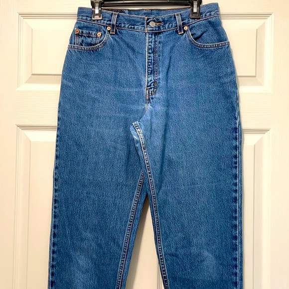 🎉HP🎉Vintage Levis 550 High Waist Mom Jeans - Picture 4 of 13